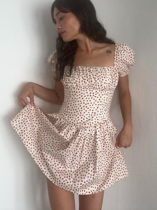 Reformation Dresses & Skirts - Reformation Marielle Dress